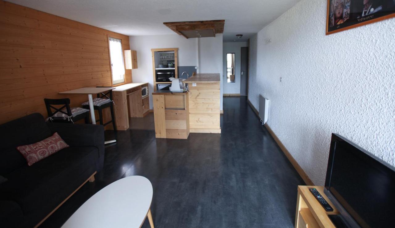 11 Rue Des Iris Apartment Font-Romeu-Odeillo-Via ภายนอก รูปภาพ